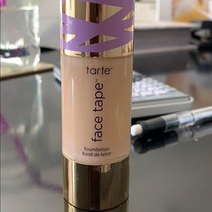 Tarte Face Tape Foundation